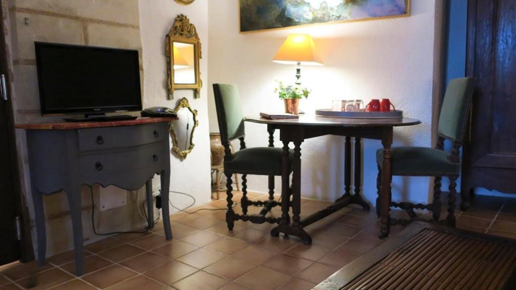 La Cave De L'Eperon Bed & Breakfast Trôo Eksteriør bilde